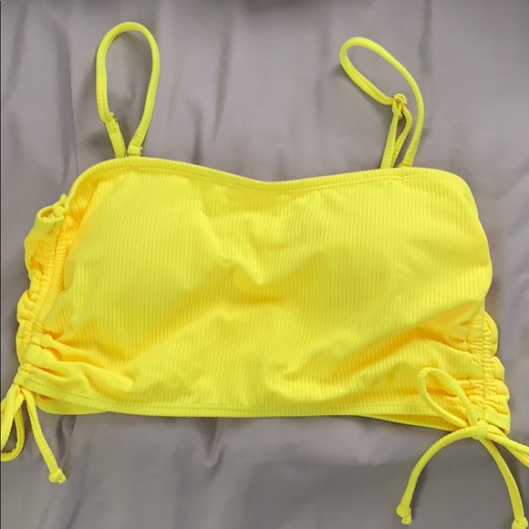 Bikini top - Picture 1 of 3